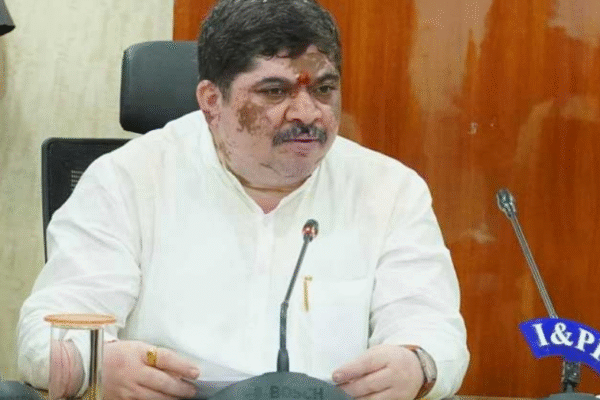 రైతులకు ఎరువుల సరఫరాపై మంత్రి పొన్నం ప్రభాకర్ హామీ PONNAM PRABHAKAR